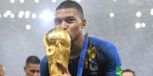 Khi phát ngôn của Mbappe tác động đến dư luận 